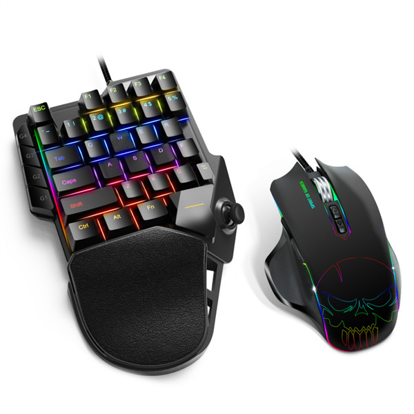 Spirit of gamer mechanikus billentyűzet/egér/egérpad combo - xpert gameboard g900