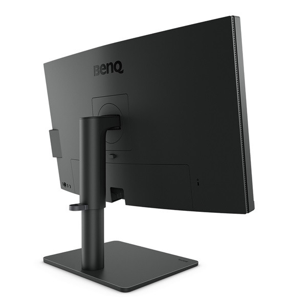 Benq monitor 27" - pd2705u (ips, 16:9, 3840x2160, 5ms, 350dc/m2,  dp, hdmi, usb-c, speaker, mag.áll., Pivot)