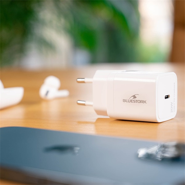 Bluestork telefon töltő - pw-nb-20-c (usb-c, 20w, fehér)