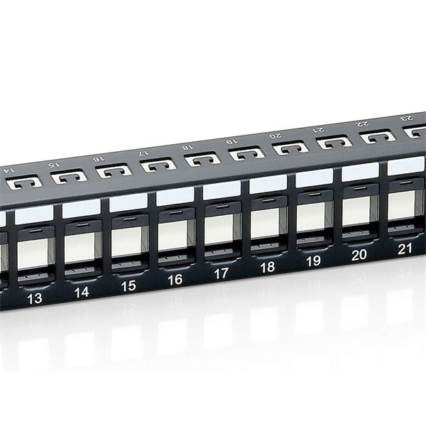 Equip keystone patch panel - 769124 (24 port, cat6, 1u, árnyékolatlan, fekete)