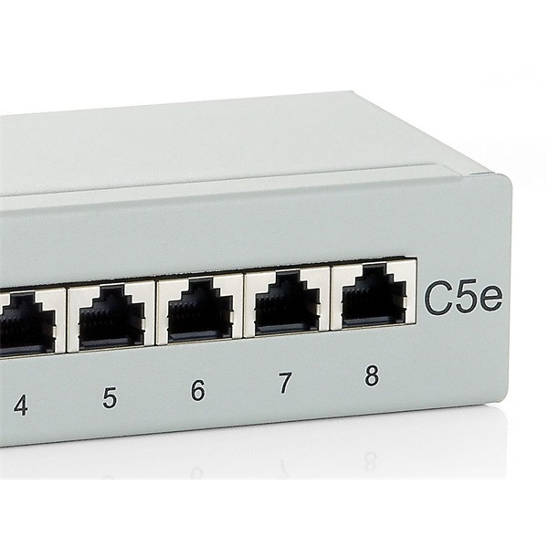 Equip patch panel - 227308 (8 port, cat5e, 1u, árnyékolt, szürke)
