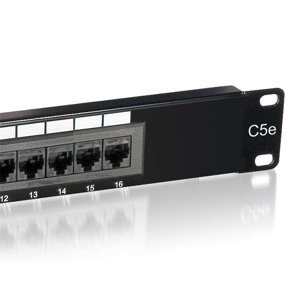 Equip patch panel - 235316 (16 port, cat5e, 1u, árnyékolatlan, fekete)