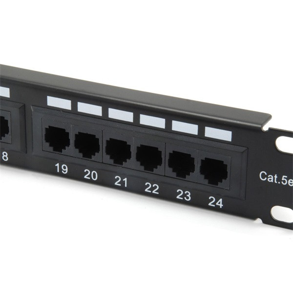 Equip patch panel - 235324 (24 port, cat5e, 1u, árnyékolatlan, fekete)