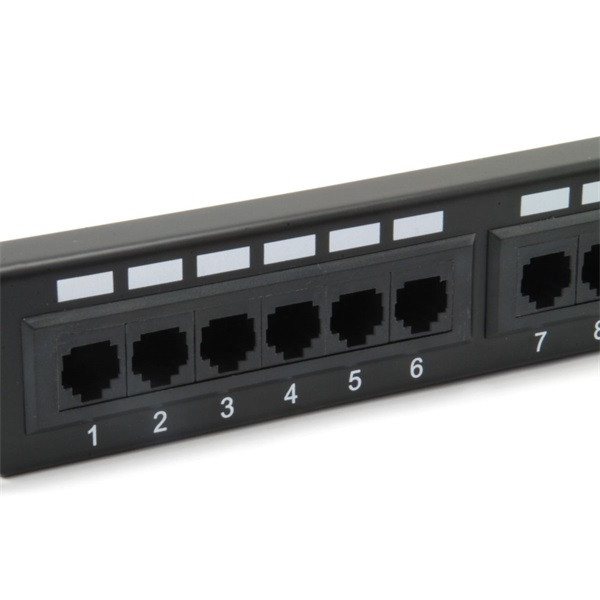 Equip patch panel - 235324 (24 port, cat5e, 1u, árnyékolatlan, fekete)