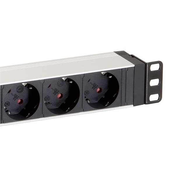 Equip hálózati elosztó - 333293 (schuko, 8 schuko, rack 1u, 1,8m kábel, aluminium, fekete)