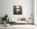 Fragmented Elegance