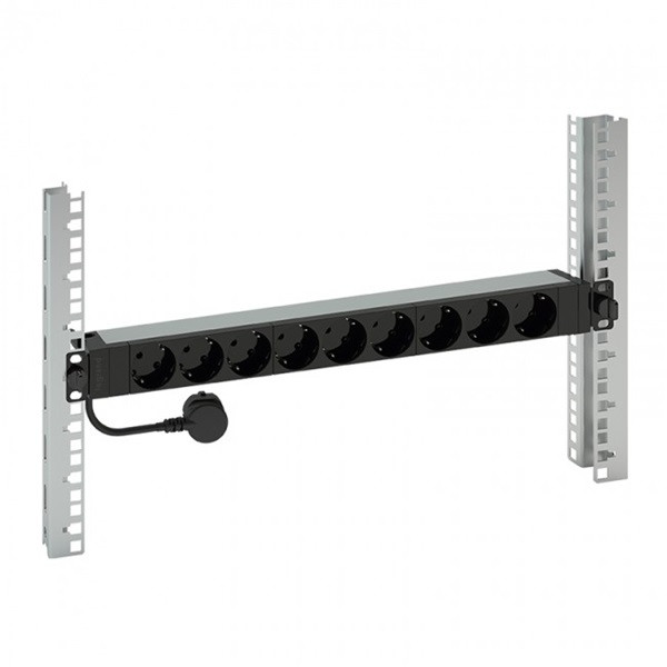 Legrand elosztó - (pdu), 19", 1u, 9 aljzat, gyermekvédett, 3 méter