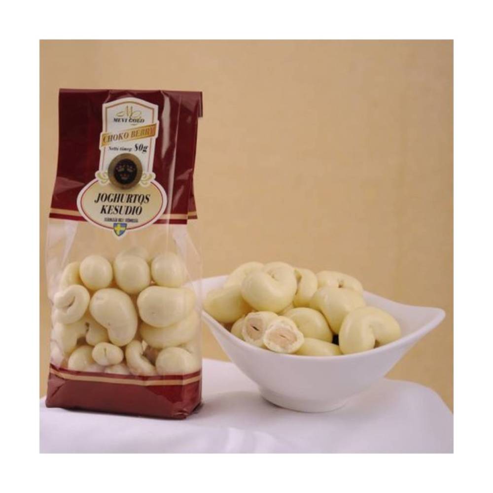 Choko berry yogurt with cashew nuts 80 g